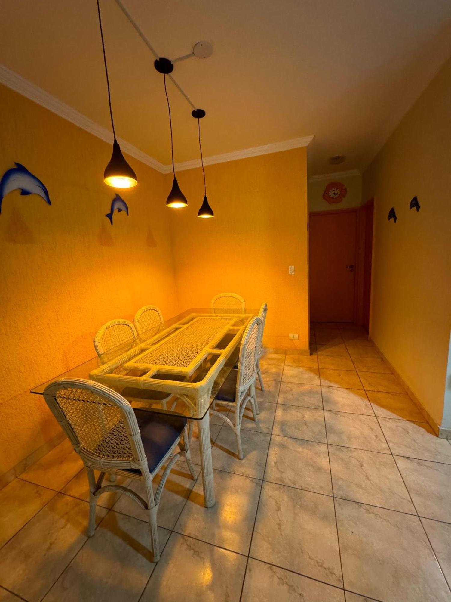 Apartamento Enseada *